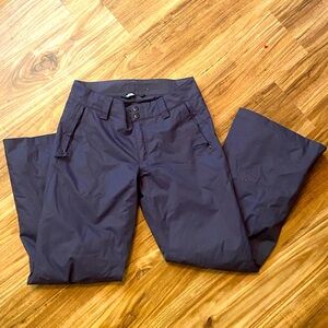 Excellent condition North Face dry vent snowpants